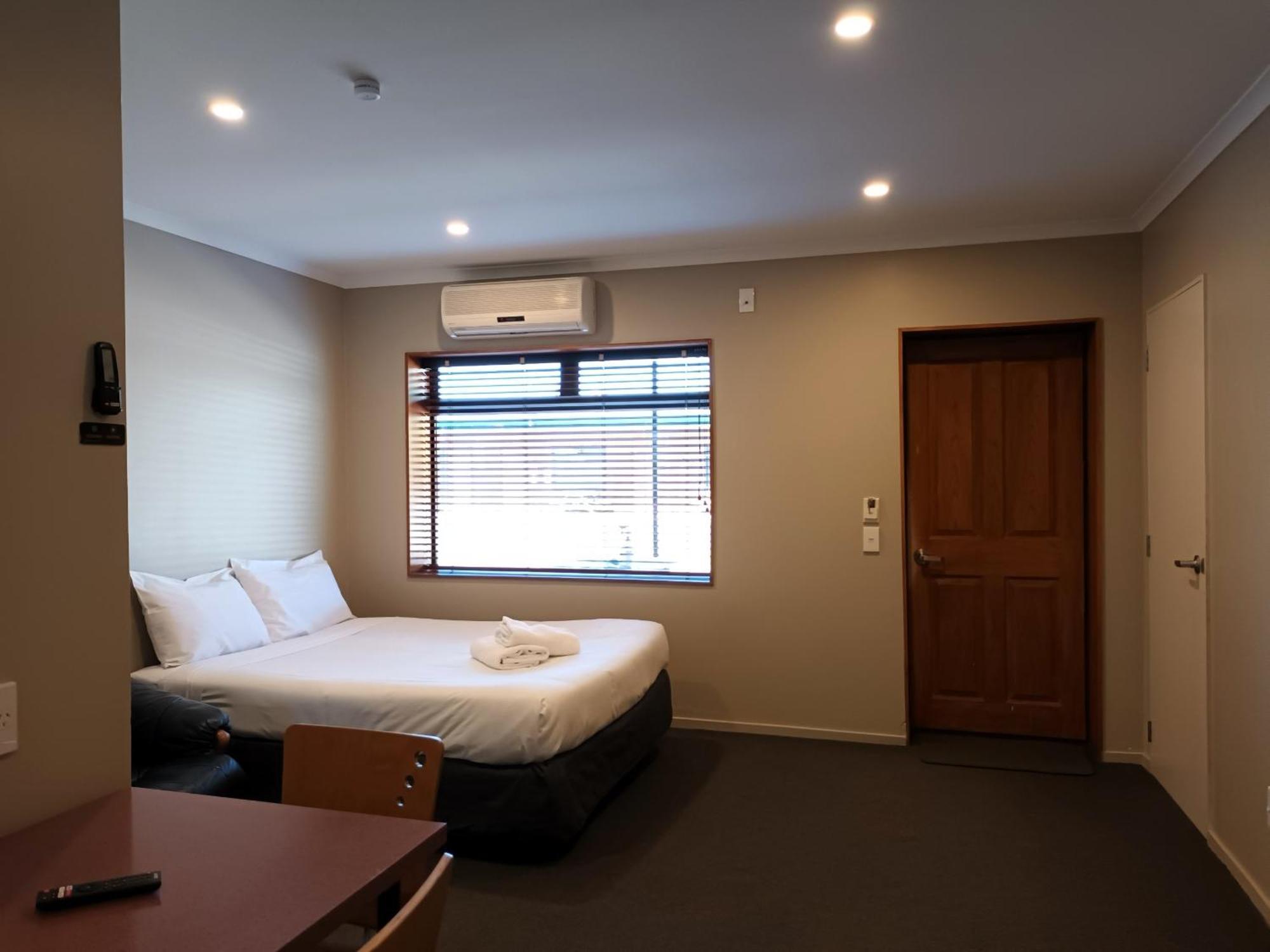 Tongariro Junction Accommodation Turangi Extérieur photo