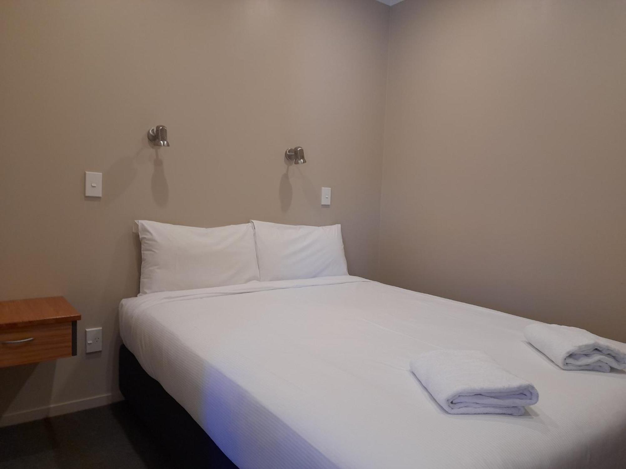 Tongariro Junction Accommodation Turangi Extérieur photo