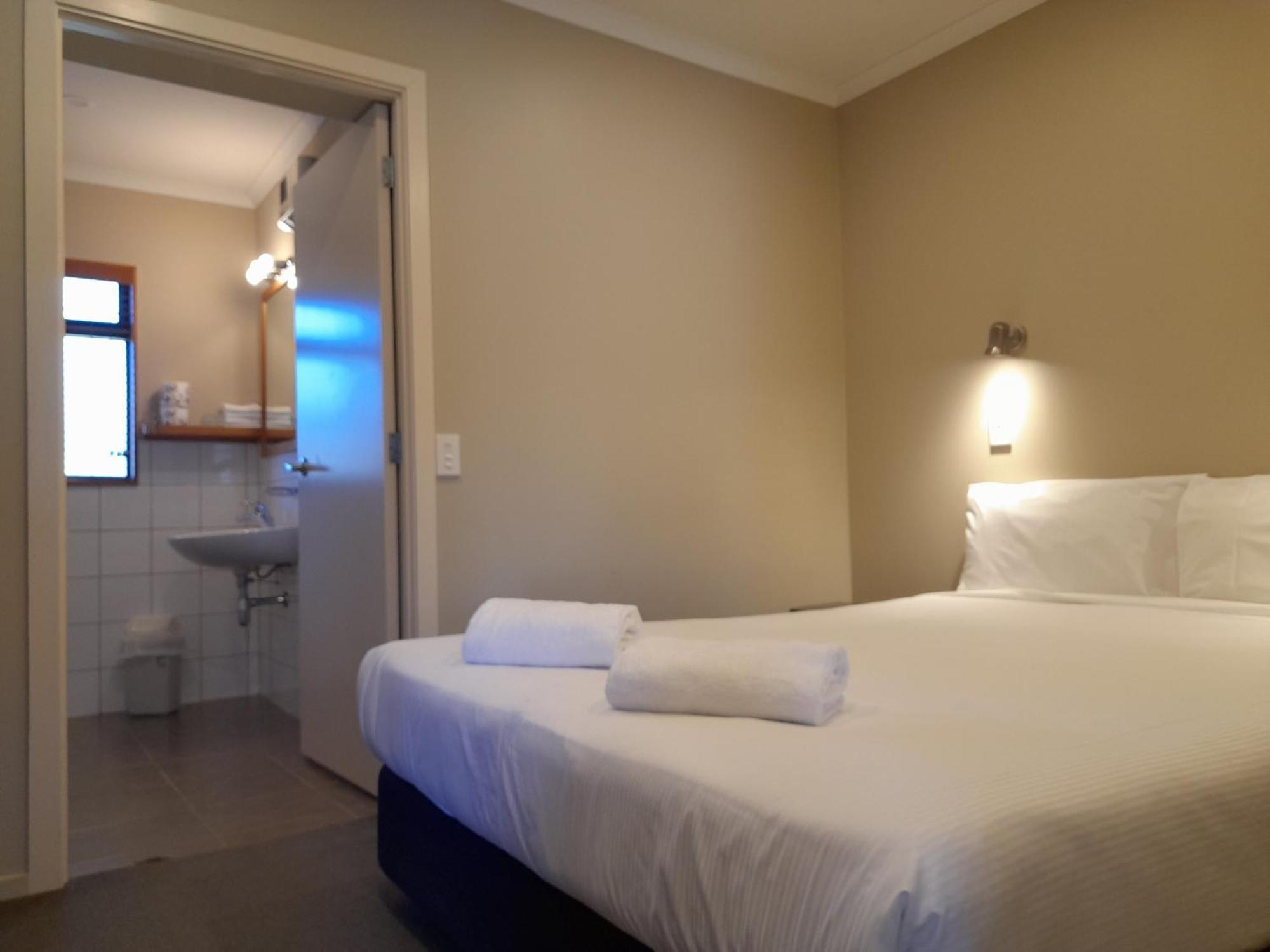 Tongariro Junction Accommodation Turangi Extérieur photo